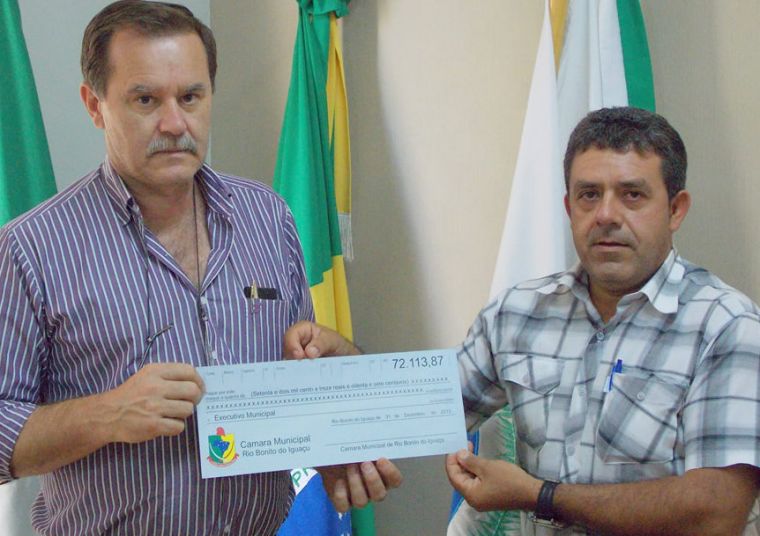 Presidente da Câmara de Rio Bonito do Iguaçu devolve mais de 70 mil reais para Prefeitura Municipal.