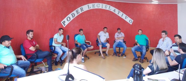 Sessão extraordinária é realizada no recesso 2018