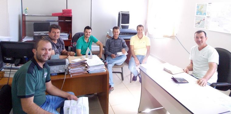 Comissões se reúnem na Prefeitura Municipal