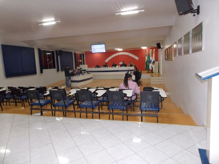 Projetos aprovados em primeira votação somam mais de um milhão quatrocentos e setenta mil reais